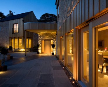 Как в частном доме провести электропроводку своими руками